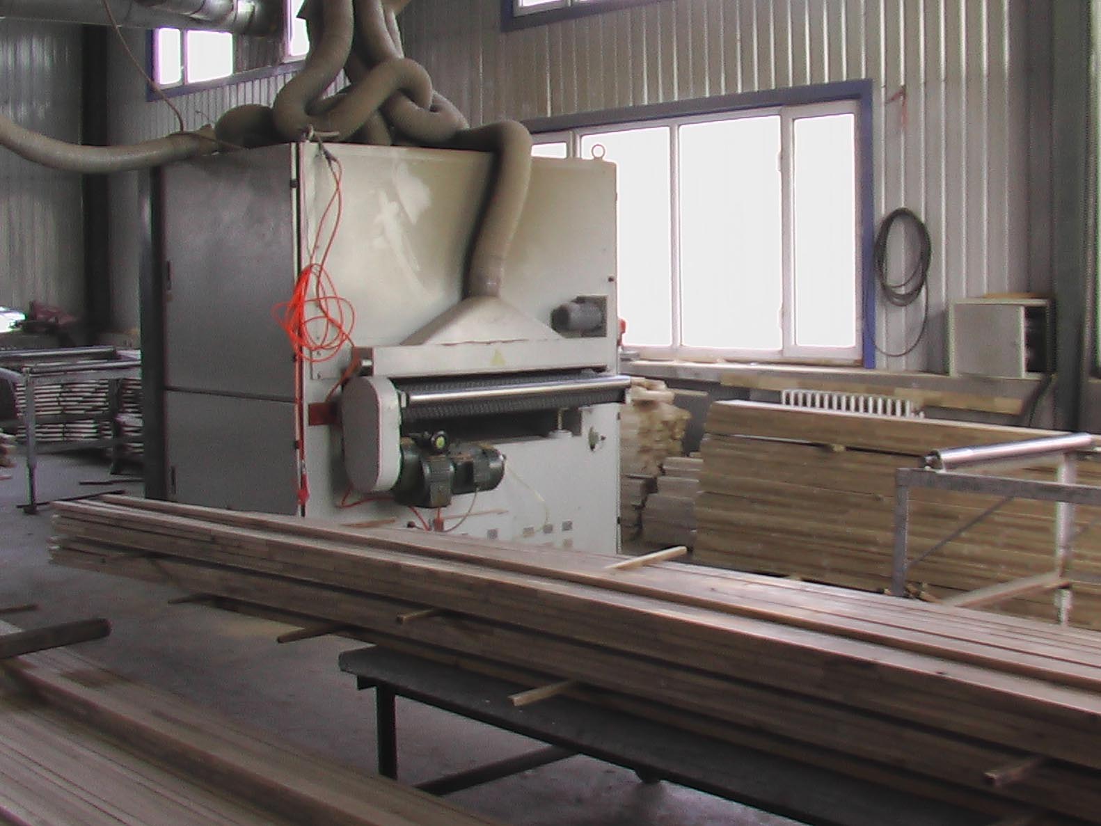 �D����ľ܇�g �c���ɷŴ�