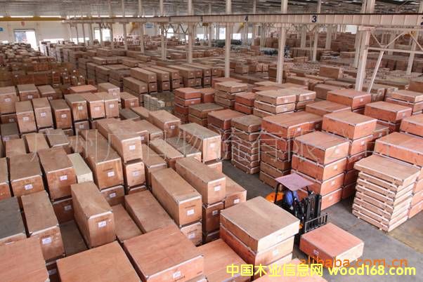 �D��ľ���Ʒ �c���ɷŴ�