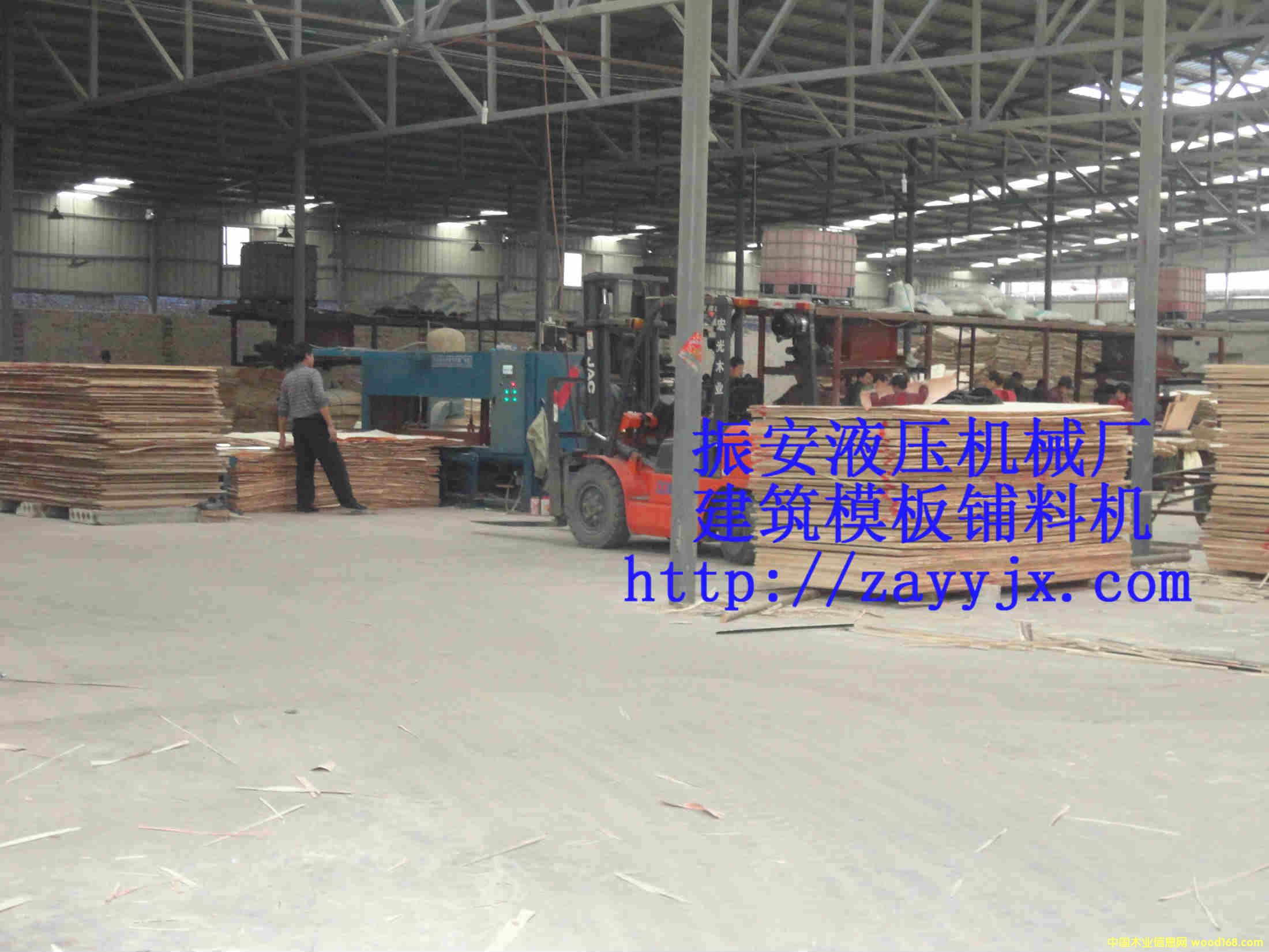 �D������ģ����ϙC �c���ɷŴ�