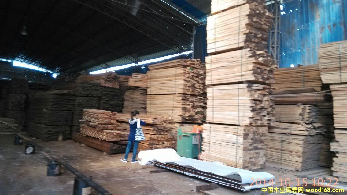 �D���gӭ��S���^ �c���ɷŴ�