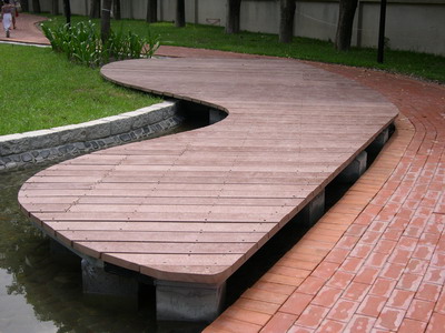 ���h��ľ䁰���������Ԕ����B