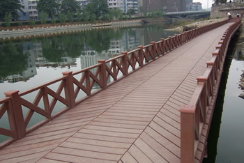 ���h��ľ�ڗU��Ԕ����B