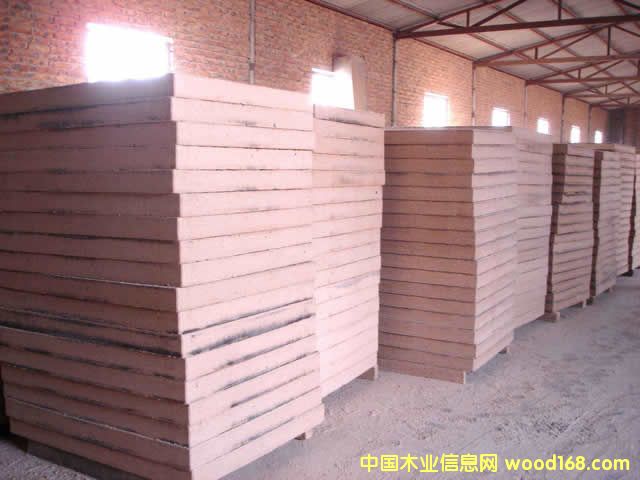 ����Ѭ��������������������ľ�յ�Ԕ��(x��)��B