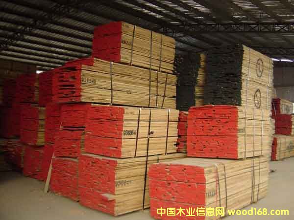 �F(xi��n)؛����(y��ng)���������M(j��n)�ڼt��ľ,����ľ��