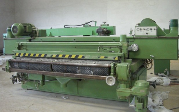 �c(di��n)���鿴�ձ��M(j��n)��ɰ��C(j��)�Ŵ�DƬ