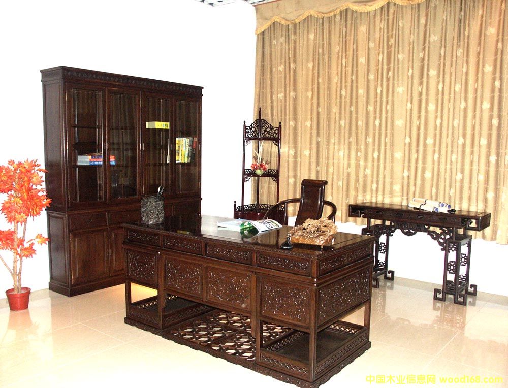 �c(di��n)���鿴��������Ŵ�DƬ