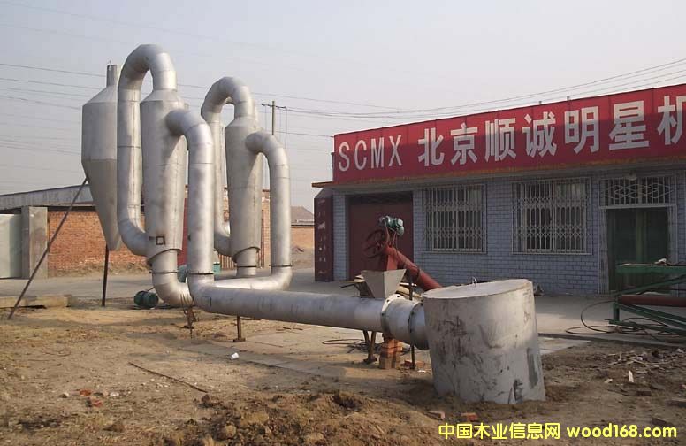 �c(di��n)���鿴�ĩ��əC(j��)�Ŵ�DƬ