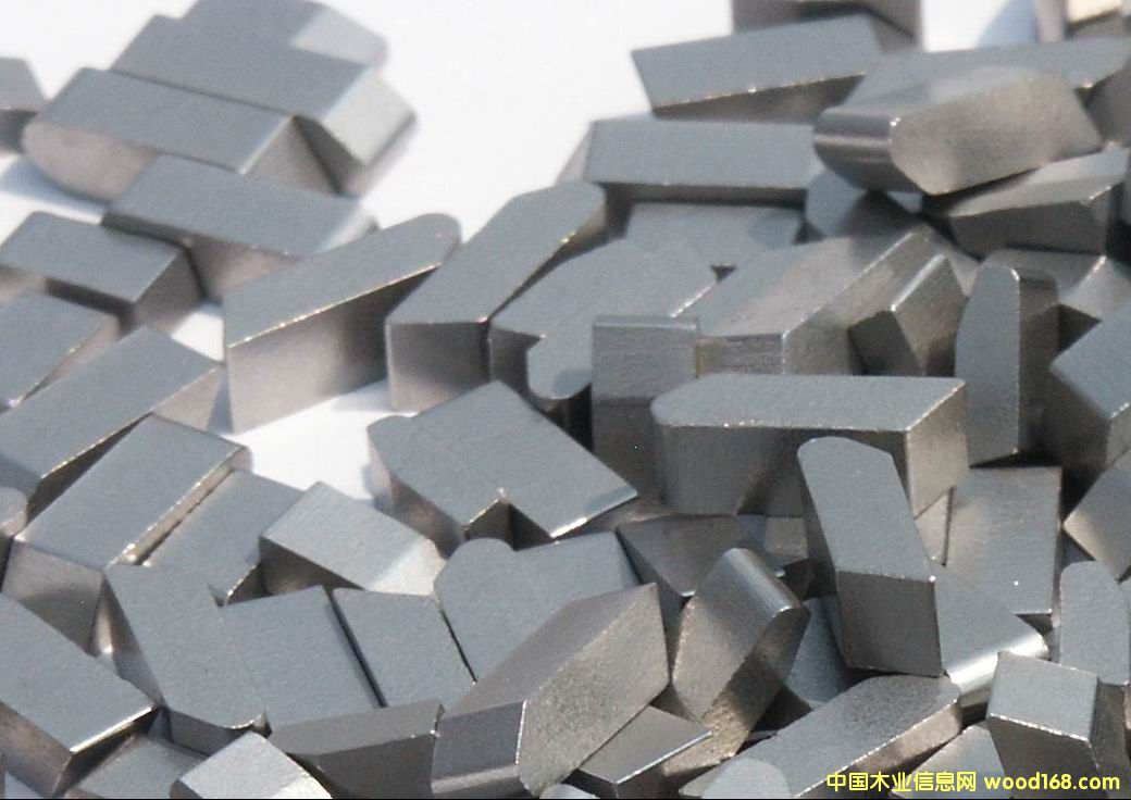 �c(di��n)���鿴Ӳ�|(zh��)�Ͻ��^�Ŵ�DƬ