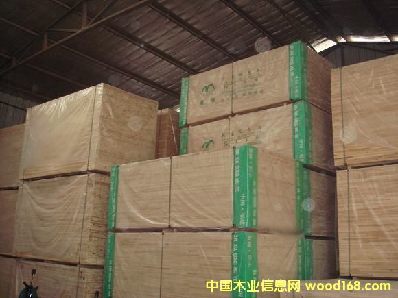 �c(di��n)���鿴�}(c��ng)��(k��)һ�ǷŴ�DƬ