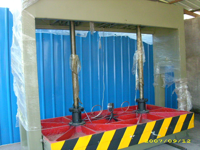 �䉺�C��Ԕ����B