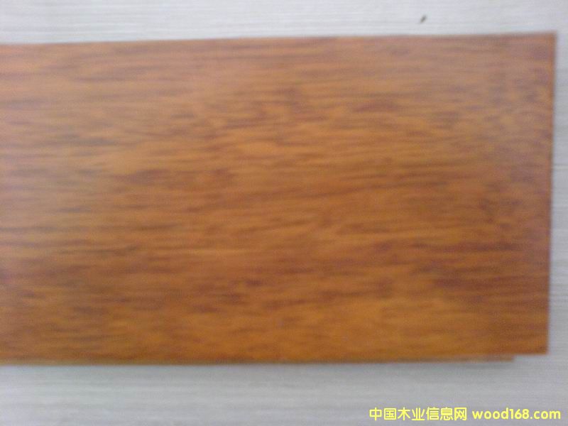 �R���֌�ľ�ذ壨��ľɫ����Ԕ��(x��)��B