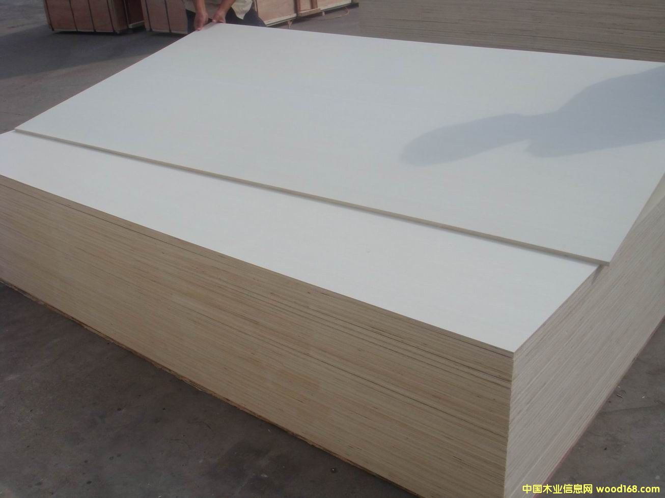 �c(di��n)���鿴�z�ϰ�Ŵ�DƬ