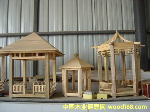 �c(di��n)���鿴�ϲ�����ľ�Ŵ�DƬ