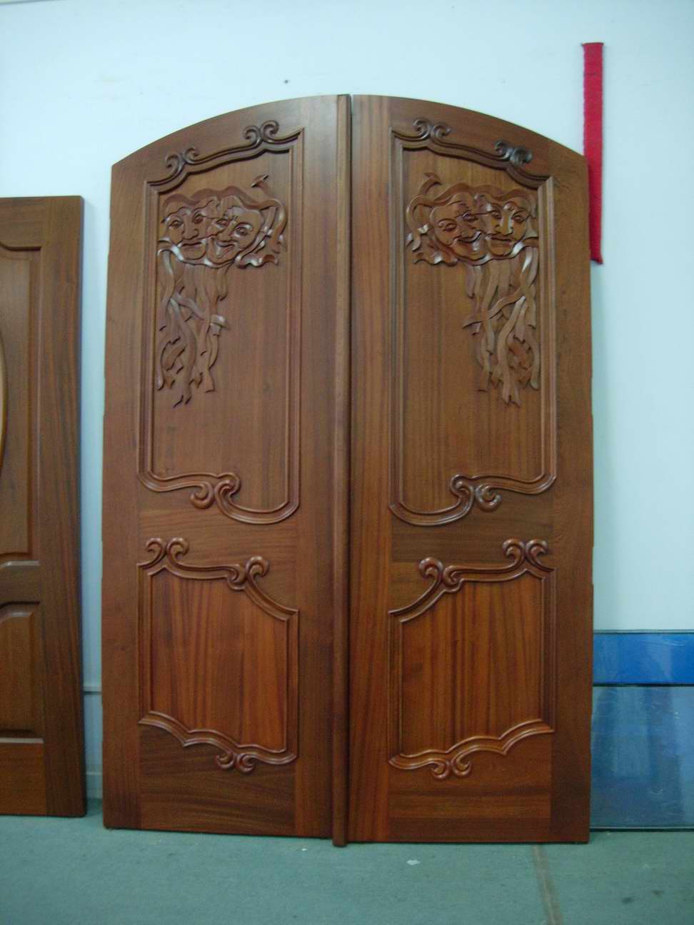 �c(di��n)���鿴������ľ�T�Ŵ�DƬ