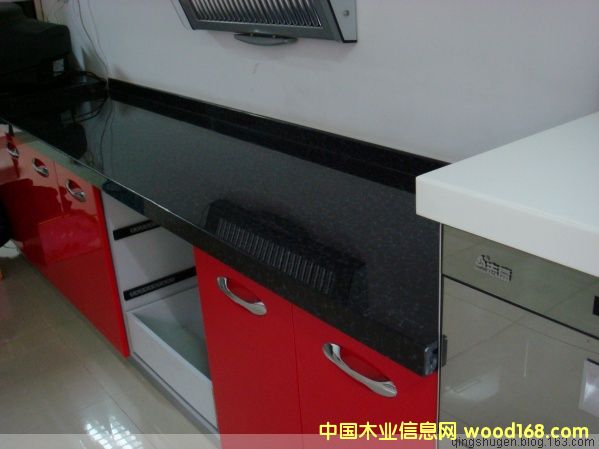 �c(di��n)���鿴�W���˙���Ŵ�DƬ