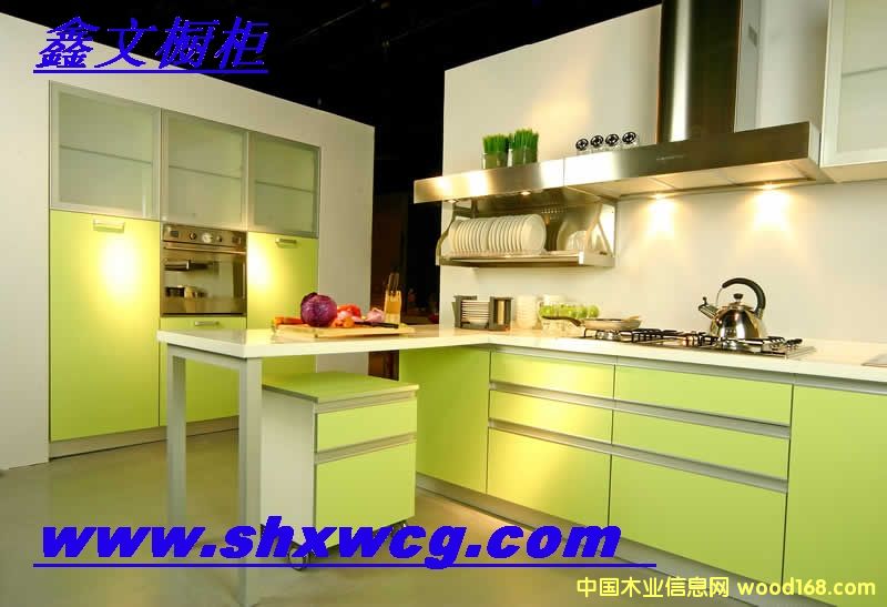 �c(di��n)���鿴UV��ϵ�зŴ�DƬ