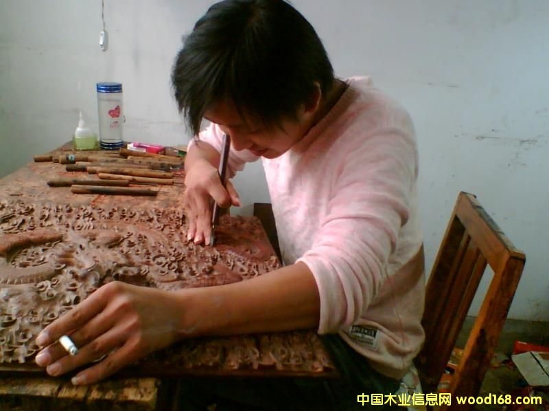 �c(di��n)���鿴܇�g�Ŵ�DƬ