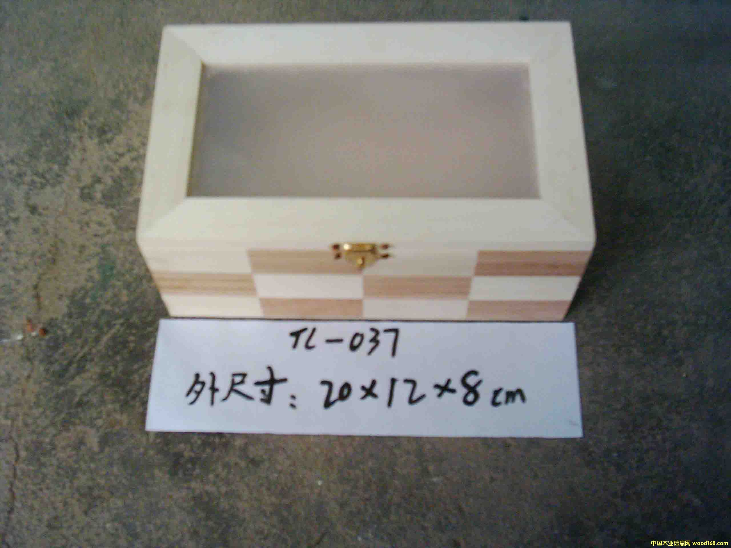 �c(di��n)���鿴ľ�зŴ�DƬ