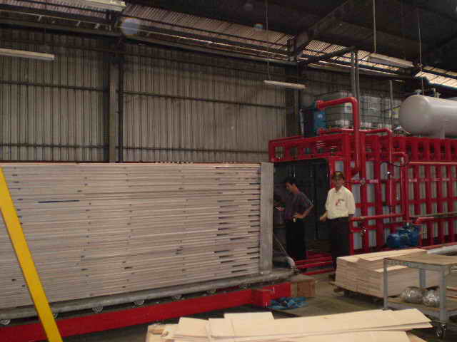 �c���鿴ľ����ո����O(sh��)��Ŵ�DƬ