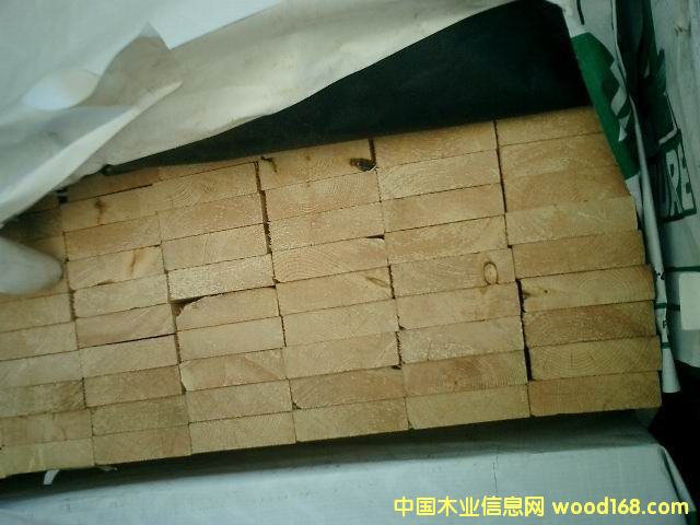 �c(di��n)���鿴ľ�ݽY(ji��)��(g��u)�ķŴ�DƬ