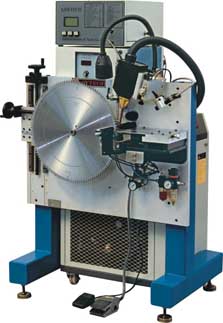 �c(di��n)���鿴Ӳ�|(zh��)�Ͻ��Ƭ���l���C(j��) ���әC(j��)�Ŵ�DƬ