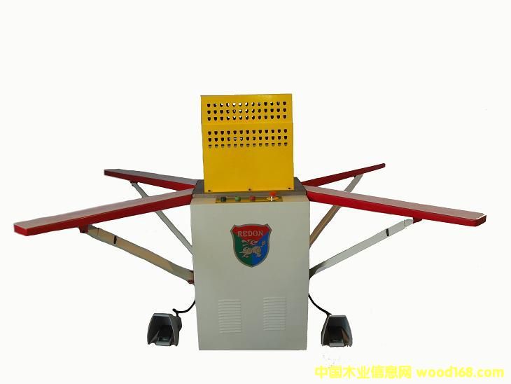 �c(di��n)���鿴���ýM�ǙC(j��)�Ŵ�DƬ