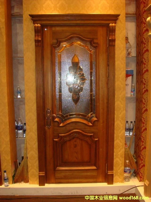 �c(di��n)���鿴��Ʒ���b�T�Ŵ�DƬ