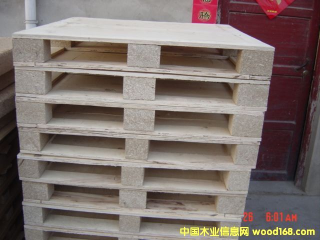 �c���鿴���ڌ����бP�Ŵ�DƬ