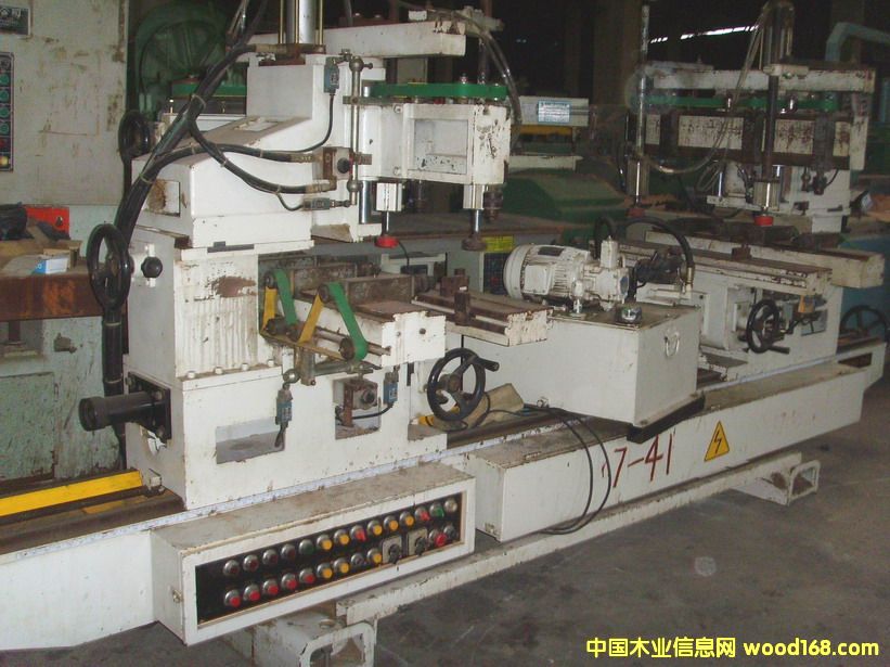 �c(di��n)���鿴�����@�Ŵ�DƬ