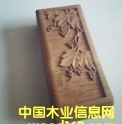 �c���鿴ľ����зŴ�DƬ