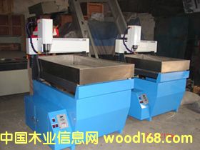 �c(di��n)���鿴ʯ�ĵ�̙C(j��)6090�Ŵ�DƬ