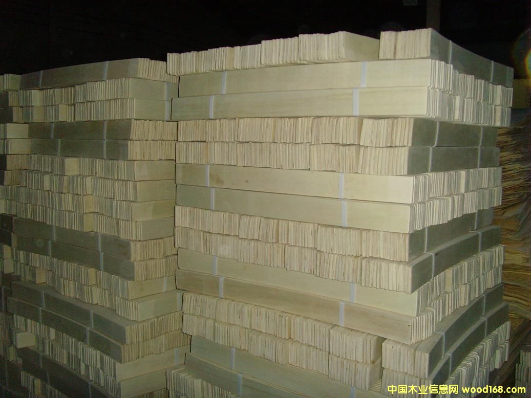 �c(di��n)���鿴����l�Ŵ�DƬ