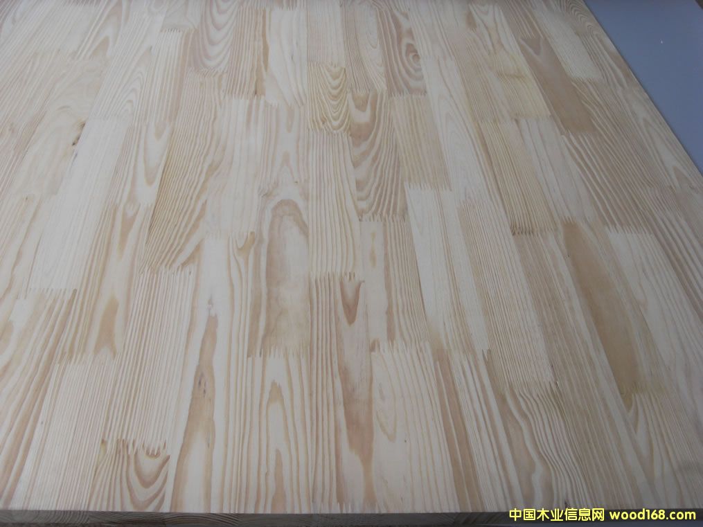 �c(di��n)���鿴��ľ�o(w��)��(ji��)ָ�Ӱ�Ŵ�DƬ