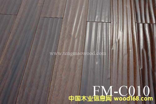 �c���鿴��ľ�ͺϵذ�Ŵ�DƬ