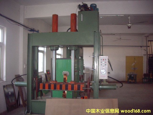 ���򉺙C(j��)��Ԕ��(x��)��B