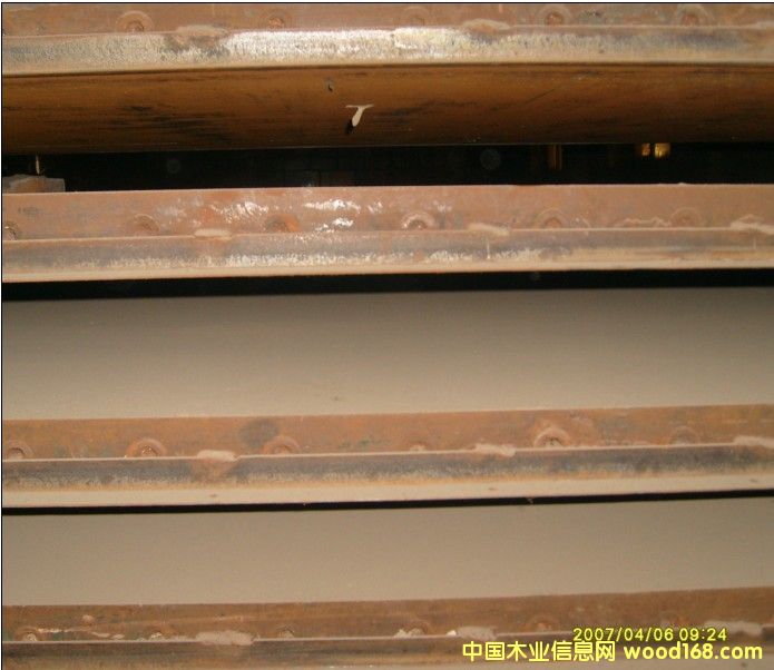 �c(di��n)���鿴������ȷŴ�DƬ