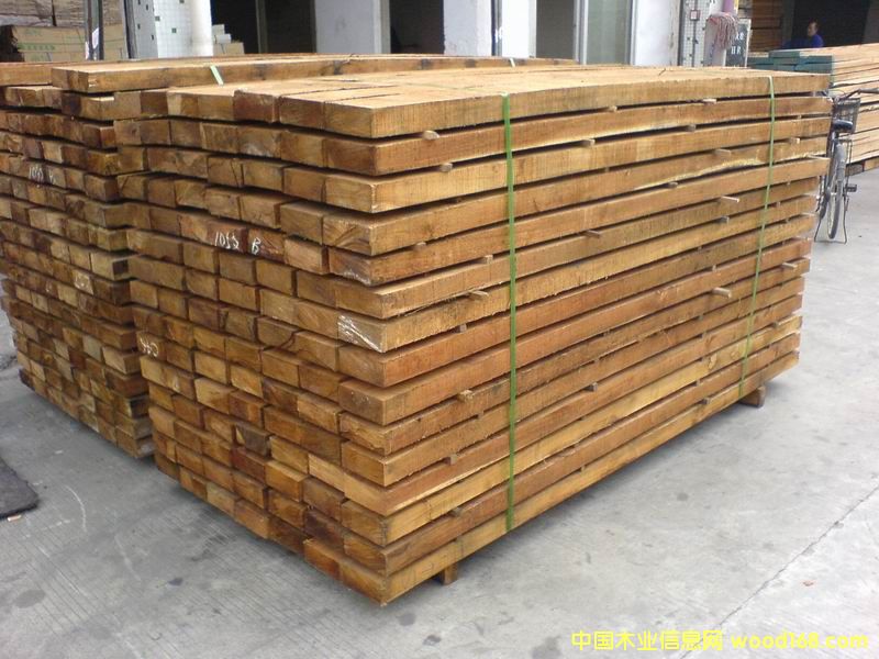 �c���鿴��Ͳ�����Ƭ�����Ƭ�ķŴ�DƬ