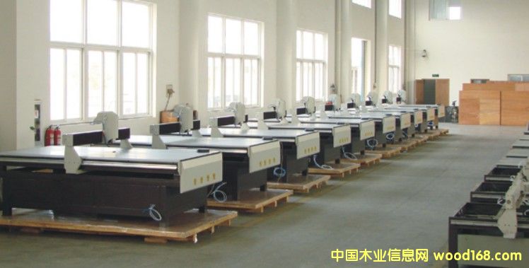 �c���鿴�V���X���и�C�Ŵ�DƬ