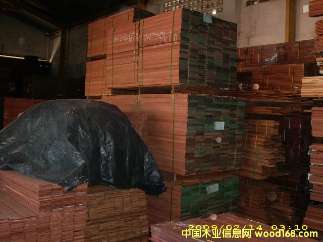 �c���鿴�������P̴�Ŵ�DƬ
