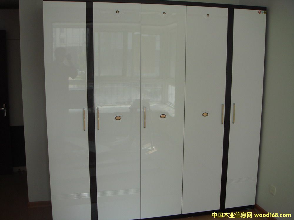 �c(di��n)���鿴�¹�Ŵ�DƬ