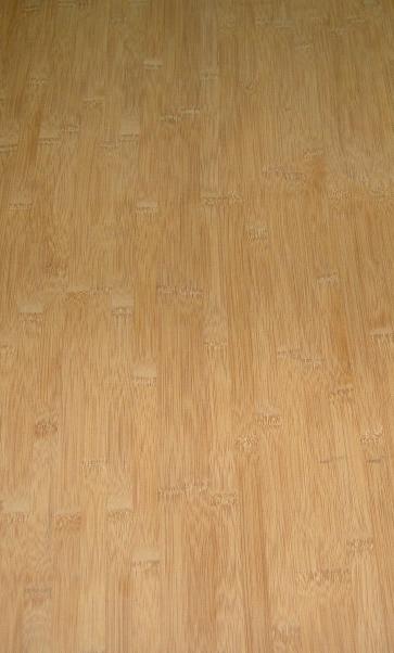 �c(di��n)���鿴��ɫ���Ŵ�DƬ