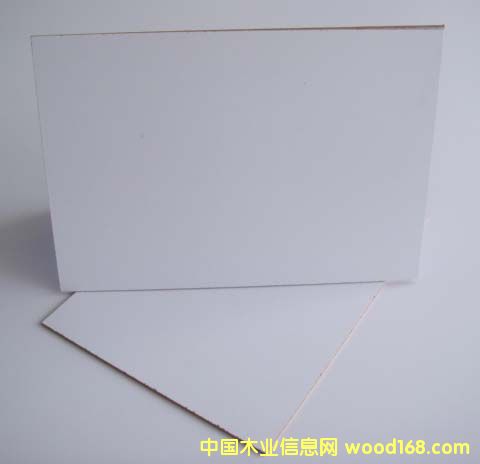 �c(di��n)���鿴��ɫ�ܰ��|��Ŵ�DƬ