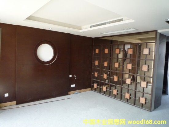 �c(di��n)���鿴�b��Ŵ�DƬ