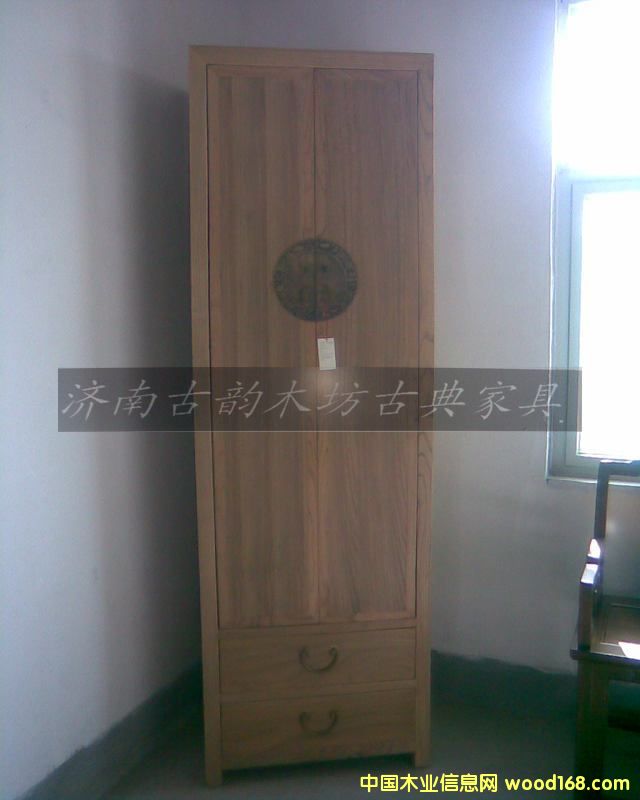 ����ľ�¹�