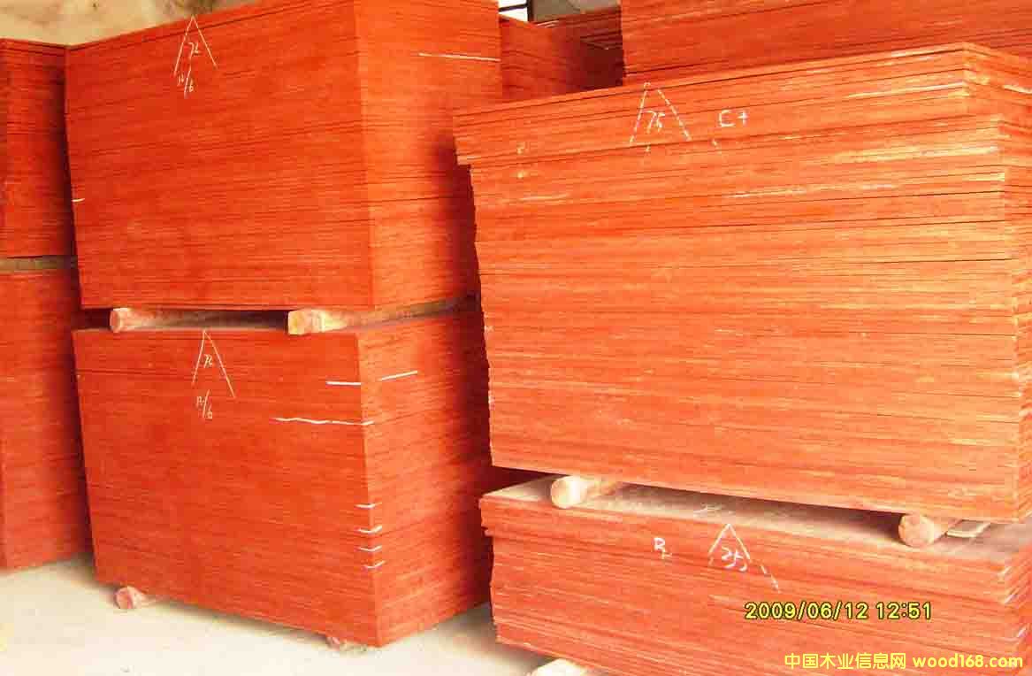 �c(di��n)���鿴����ģ��Ŵ�DƬ