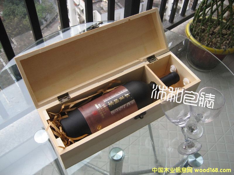 �c(di��n)���鿴�ƺзŴ�DƬ