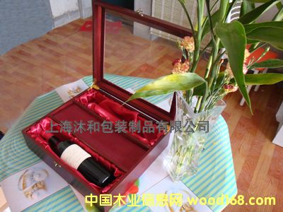 �c(di��n)���鿴�߮�(d��ng)�¼tľ�ƺзŴ�DƬ