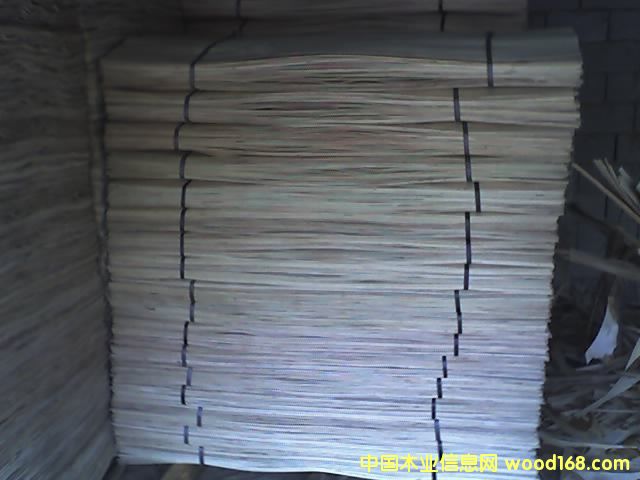 �c���鿴��ľ��Ƥ�Ŵ�DƬ