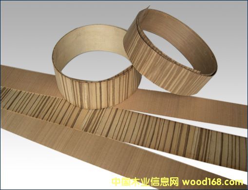 �c(di��n)���鿴���RľƤ��߅�l�Ŵ�DƬ