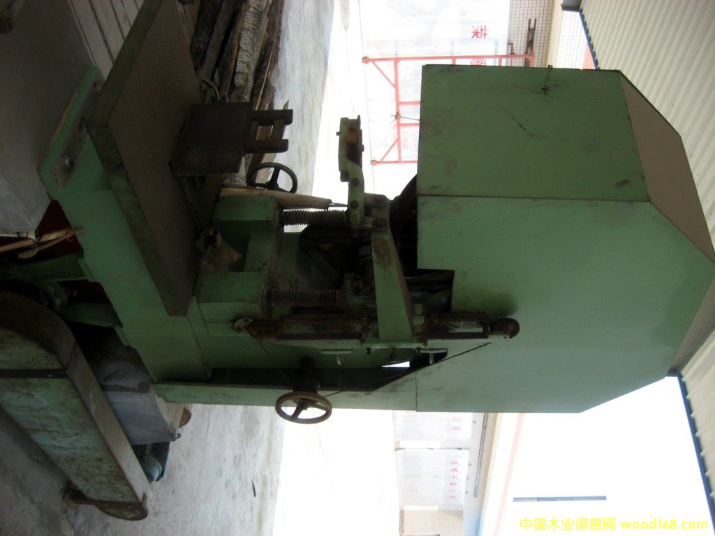 �c(di��n)���鿴��ͨ��䏙C(j��)�Ŵ�DƬ